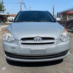 2010 Hyundai Accent