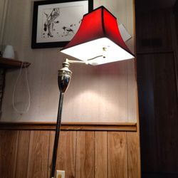 Standing,  Swivel Lamp Dimming 