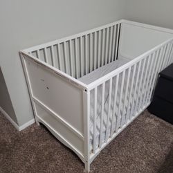 Crib With Mattress 