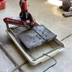 MK. Diamond.   470  Dial Machine Works Perfect. Excellent Condition.