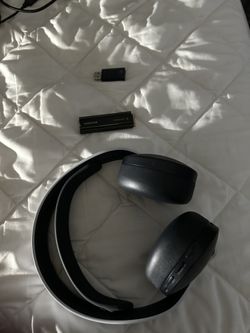 Ps5 Headset + 1tb Internal Hard Drive
