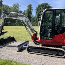 2019 Takeuchi TB240 Excavator - 3 Buckets - 3,083 Hours - Full Cab