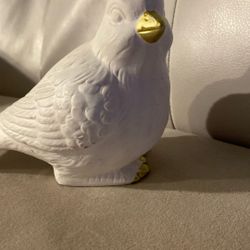 Bird Statue 