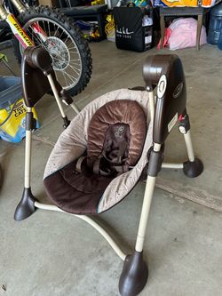 Graco baby swing