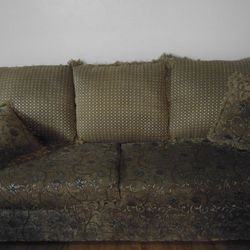 Love Seat & Sofa