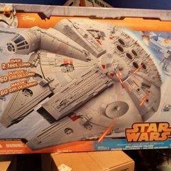 Star Wars Hasbro Millennium Falcon
