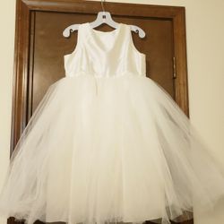 DAVID'S BRIDAL FLOWER GIRL DRESS