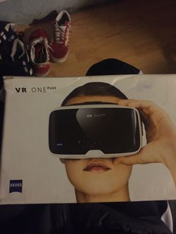 VR headset