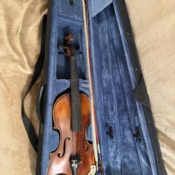 Beginner Violin w/ Bow & Case – Great for School Orchestra –