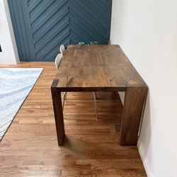 CB2 Blox Dining Table in excellent condition - $450 (Mercer Island)