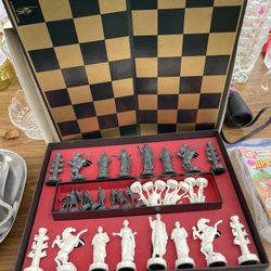 Vintage Ancient Rome Collectible Chess Set
