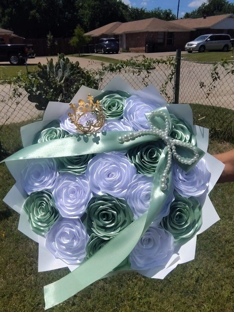 Flores De Liston Muy Bonitas Para Cualquier Ocasion Mandeme Mensaje Si Tiene Preguntas Aga Su Pedido Ahora