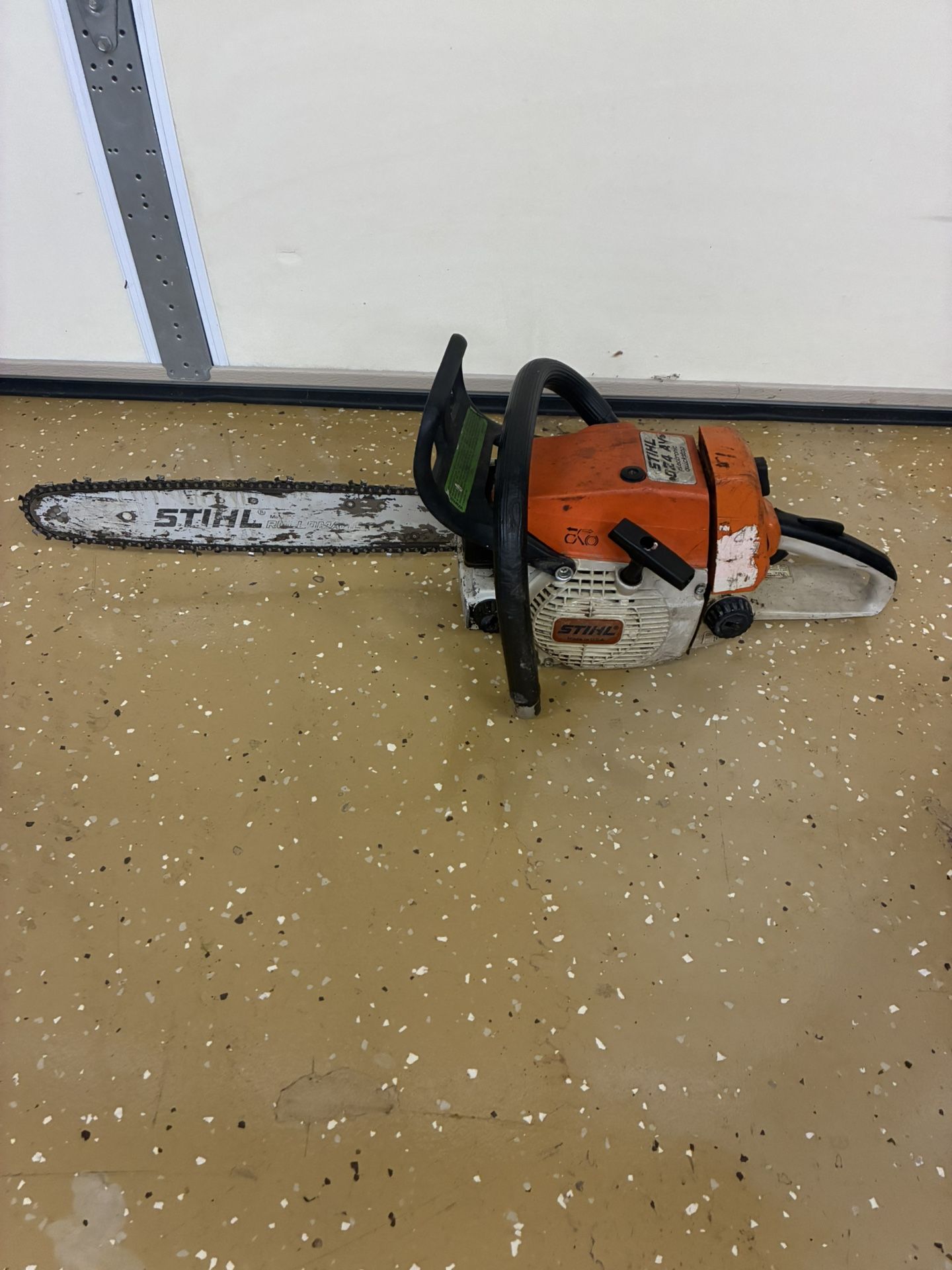 Older STIHL 024 AV Chainsaw