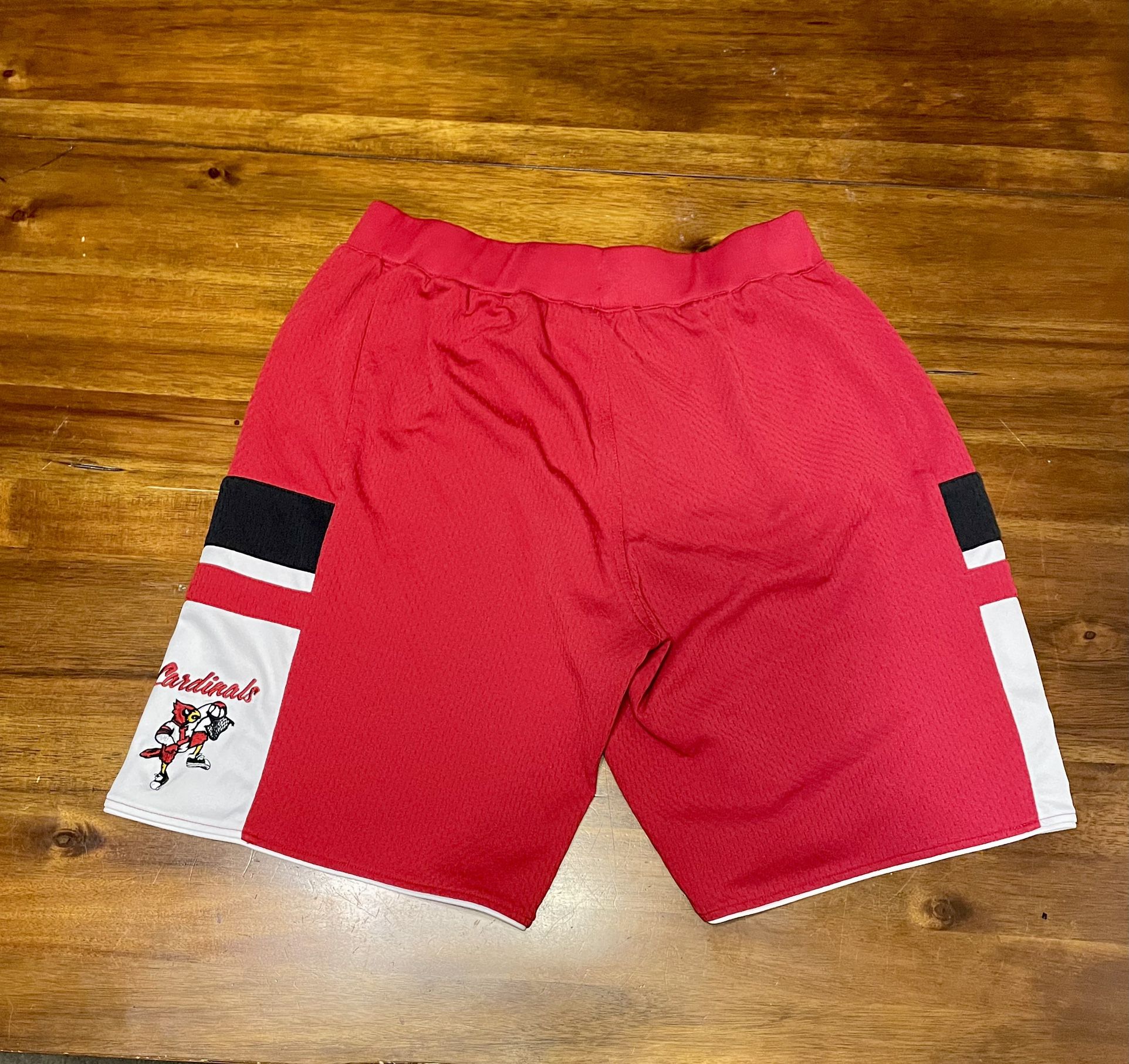 Vintage Louisville Cardinals adidas Basketball Gym Shorts Men’s Large