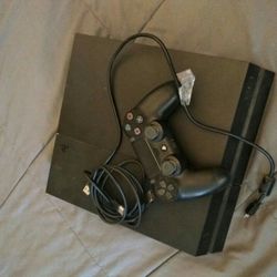 Working Fine Sony Play Station 4 And 1 Controll 1 Game  Ps4
