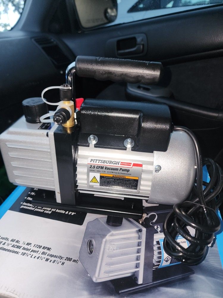 Pittsburg 2.5 CFM Vacuum Pump