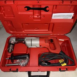 Milwaukee 7 Amp Corded 1/2 in. Corded Right-Angle Drill Kit with Hard Case