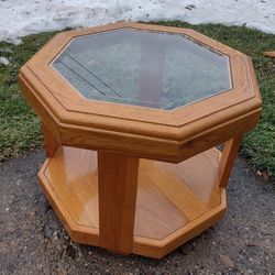 26.5"W * 21.5" T Wooden Octagon Glass Top Coffee/End Table 