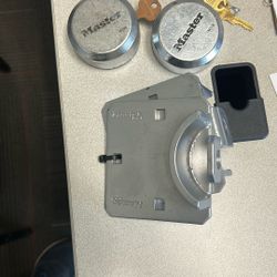 Master M736 Puck Lock