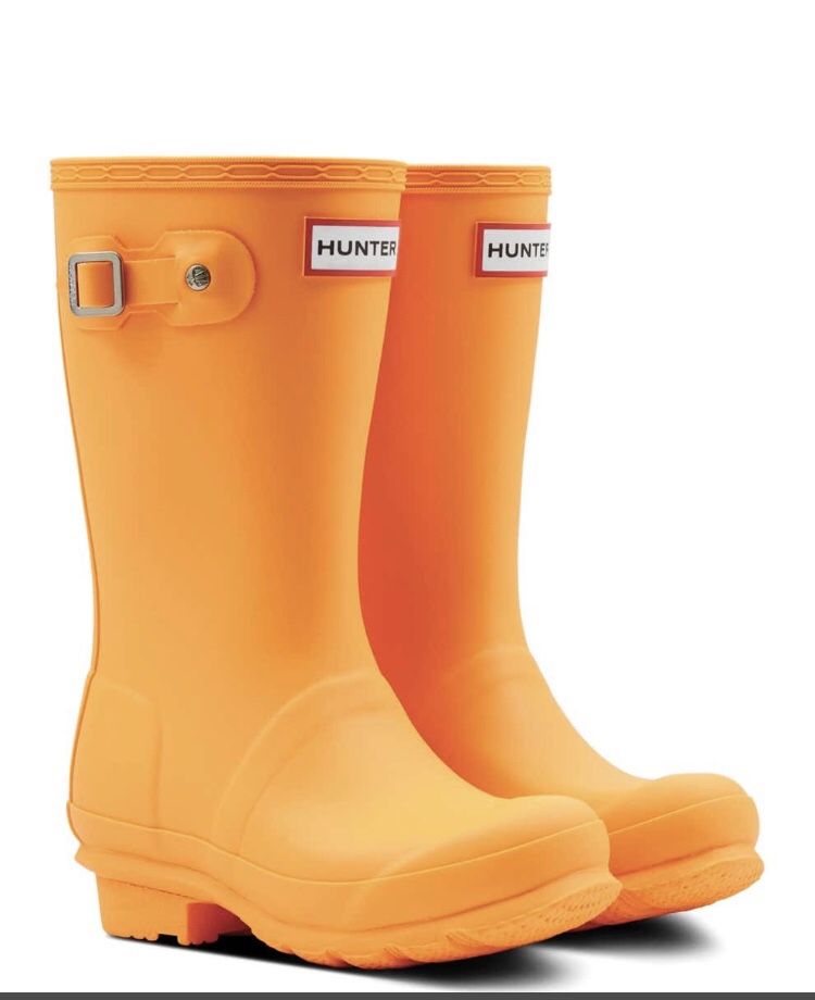 NEW HUNTER Original waterproof rain boots (big kid) in orange size 2