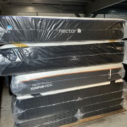 Nectar Mattress.   King Size Nectar 4.0 Classic Memory  14"