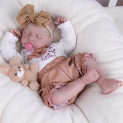 Brandnew Lifelike Reborn Baby Dolls-20 inch Sleeping Realistic Newborn Baby Dolls, Soft Cloth Body with Feeding Toy for Kids Age 3 +