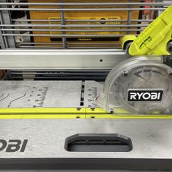 Ryobi One+ 5-1/2” Floor Saw