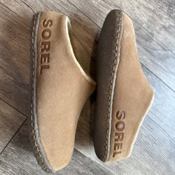 Sorel Youth Slipper Size 1