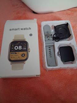 Smart Watch with Extra Band and Charger