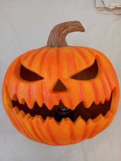 Halloween Jack-O-Lantern Decoration