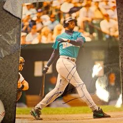 Jen Griffey Photo Autograph 8×10