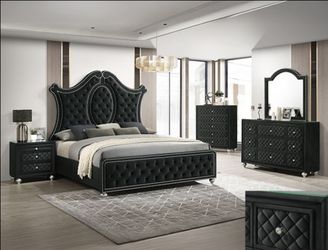 Brand New Black Upscale 4pc Queen Bedroom Set (Available in Eastern King)