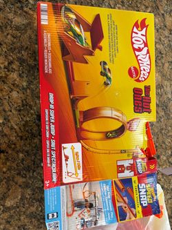 Hot Wheels Drop-In Super Jump Track Set