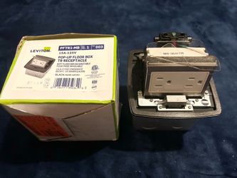 Leviton Pop-Up Floor Box Tamper Resistant Outlet 15 Amp Black PFTR1-MB