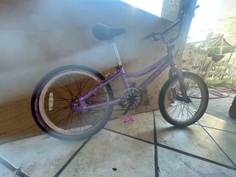 Girl bike