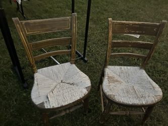 Pair of 1800s Hitchcock-Style Chairs – Original Hand-Painted Detailing
