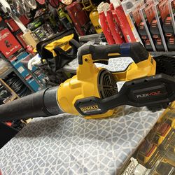 DEWALT 60v blower flex volt (used )