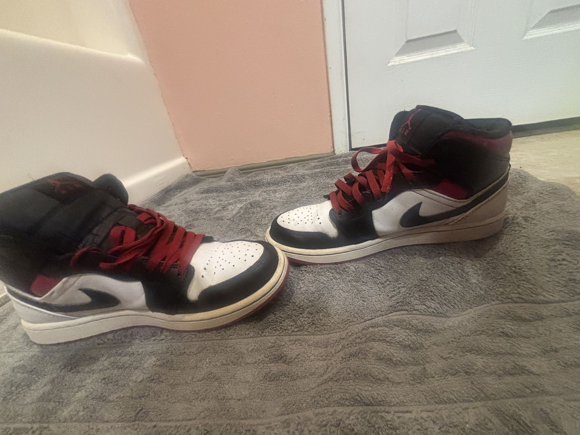 Air Jordan 1 Mid