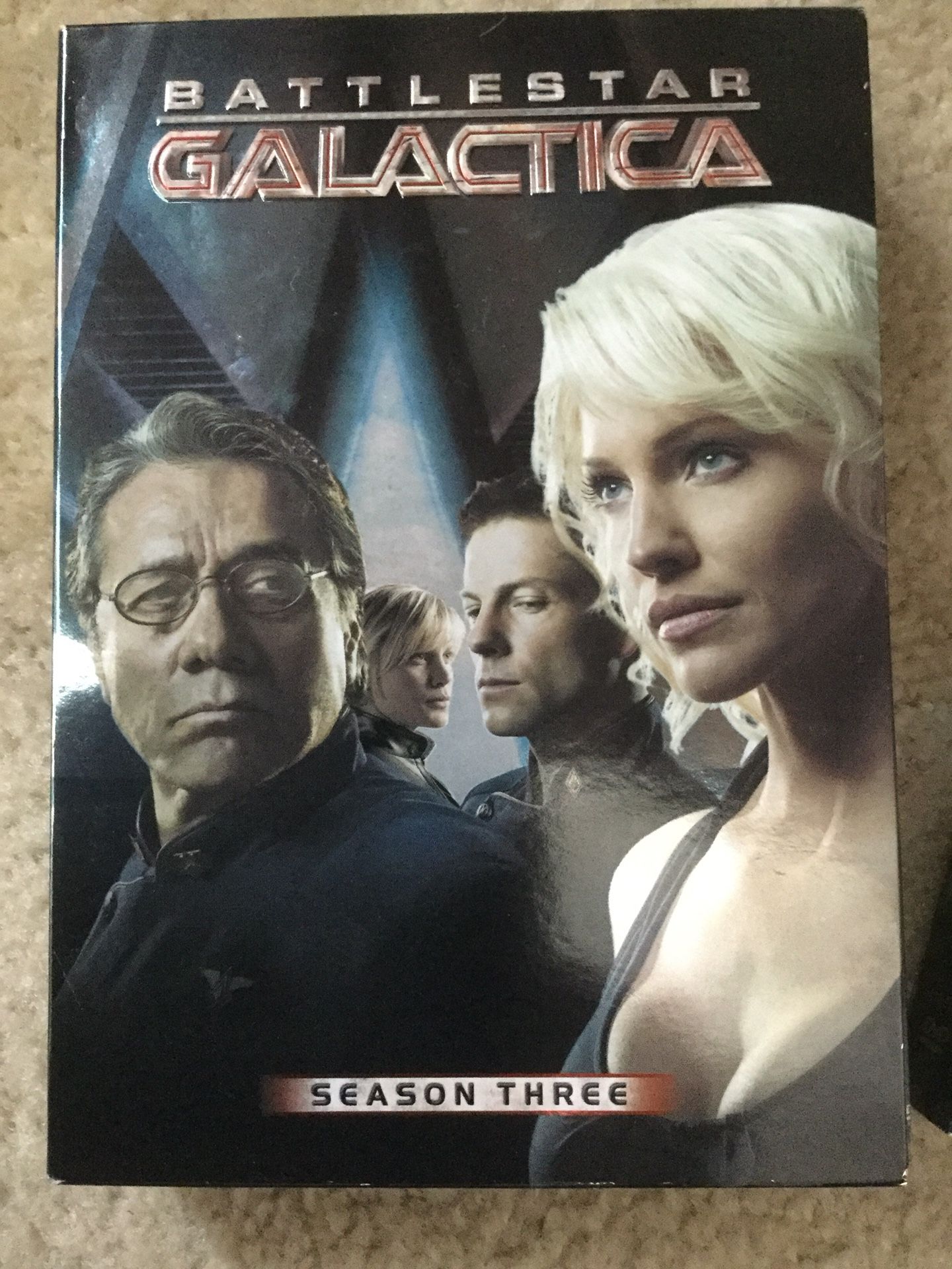 I have the complete Seasons for Battlestar Galactica from Season 1 -Season 4.5 😎👍🍿. 📀📀📀📀📀 🎥
