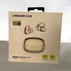 TS31 Earbuds Clip