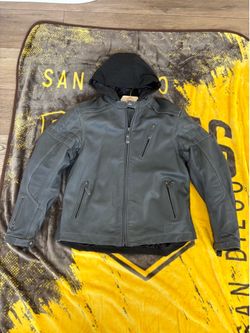 Roland Sands 100% mens leather riding jacket - size large