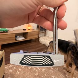 Nike Method Putter (Drone 2.0) (NEVER USED)