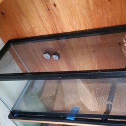  Medium Tank 24inx12inx17in