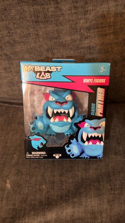 MrBeast Lab Classic Panther Vinyl Figure