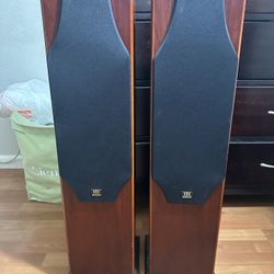 Monitor Audio Silver 5i stereo speakers , cherry wood. Made In England 