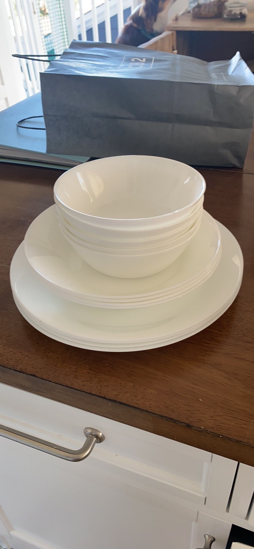 White Plates And Bowls 