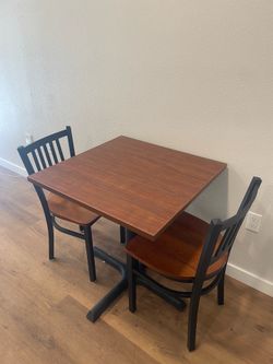 Dining Table Set for Sale