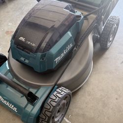 Makita 36V LXT Brushless 21" Self-Propelled Commercial Lawn Mower