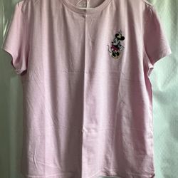 Disney's Minnie Mouse Tee Size Medium Woman's New