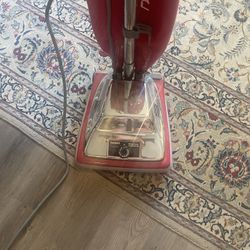 Sanitare Commercial Vacuum cleaners.